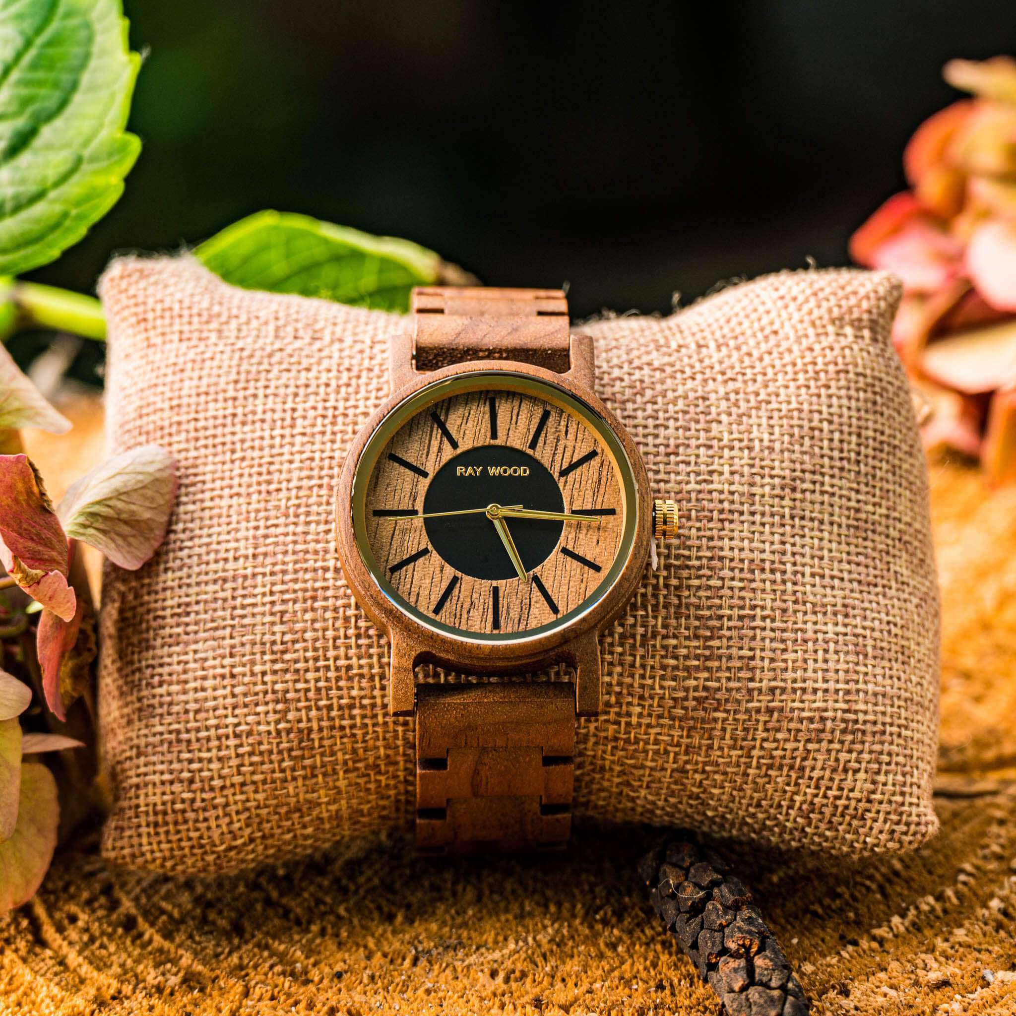 Ster-walnutwood-raywood watch